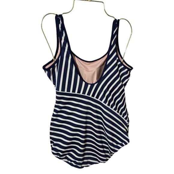 Lands End 12 Chlorine Resistant Soft Cup Tugless Sporty 1 Piece Striped Swimsuit - Picture 7 of 11